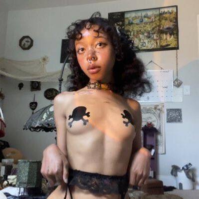 KINA SKINNY BLACK TEEN