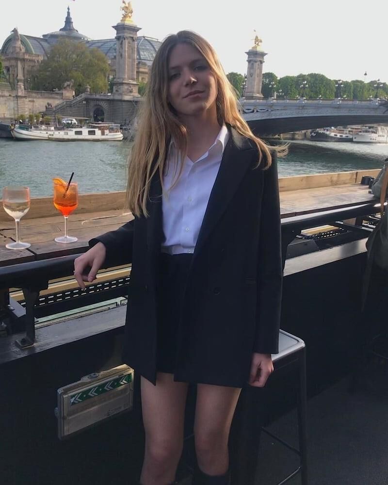 Skinny French Slut Petite Chienne Francaise Jeune Putte