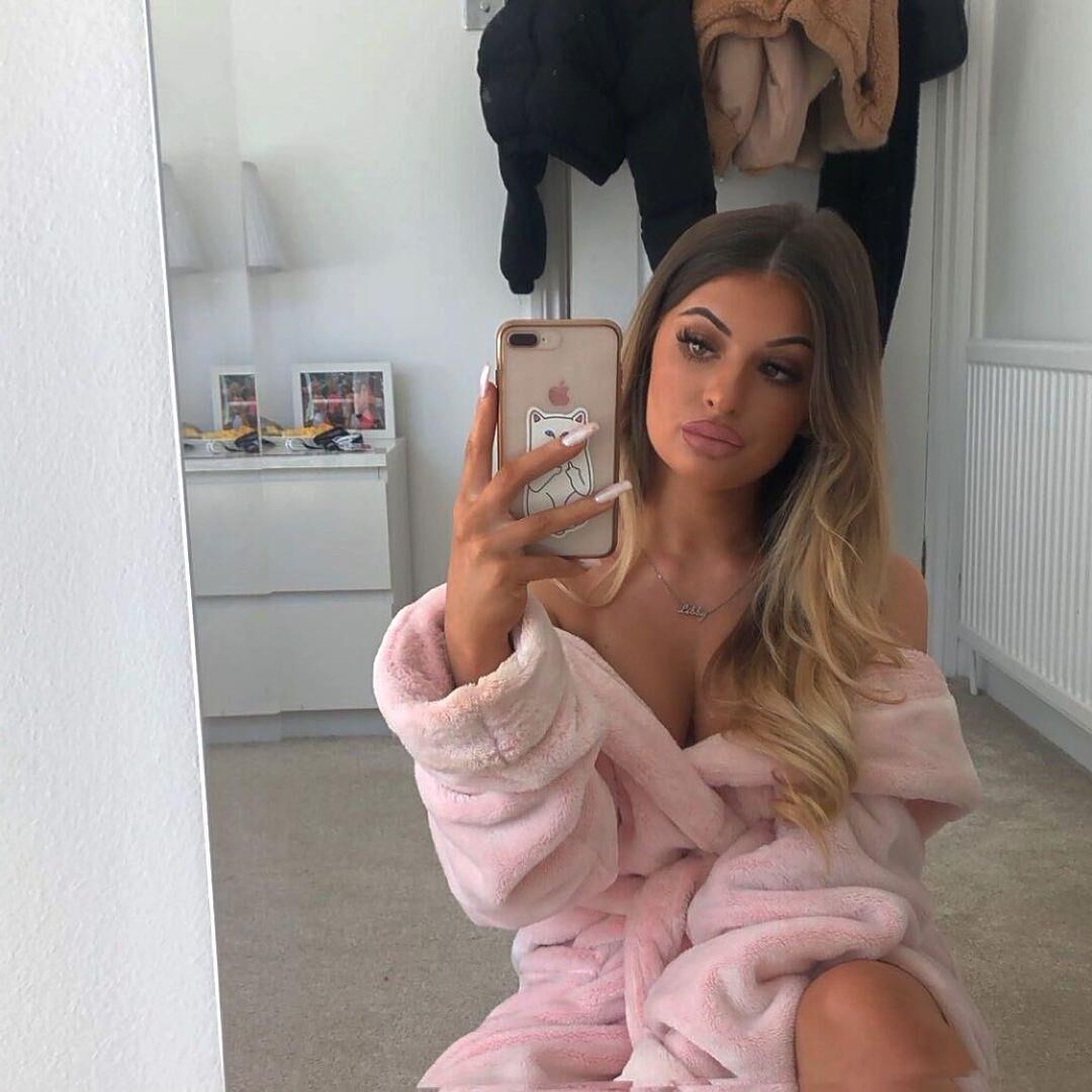 Fuckable hypersexualized Chav Chavs