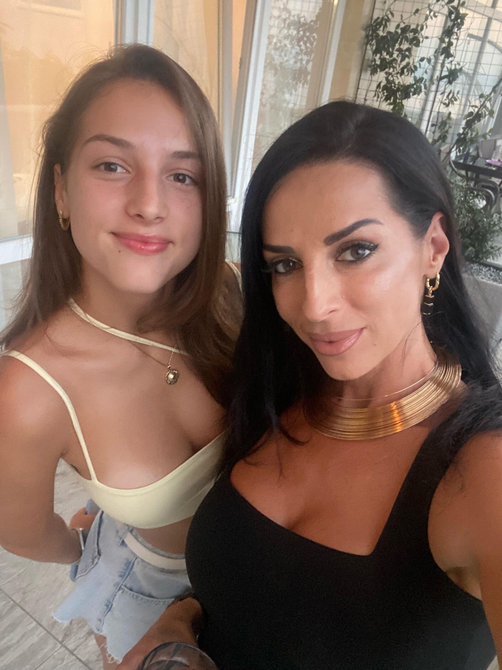 Non Nude Daughters Mixed 