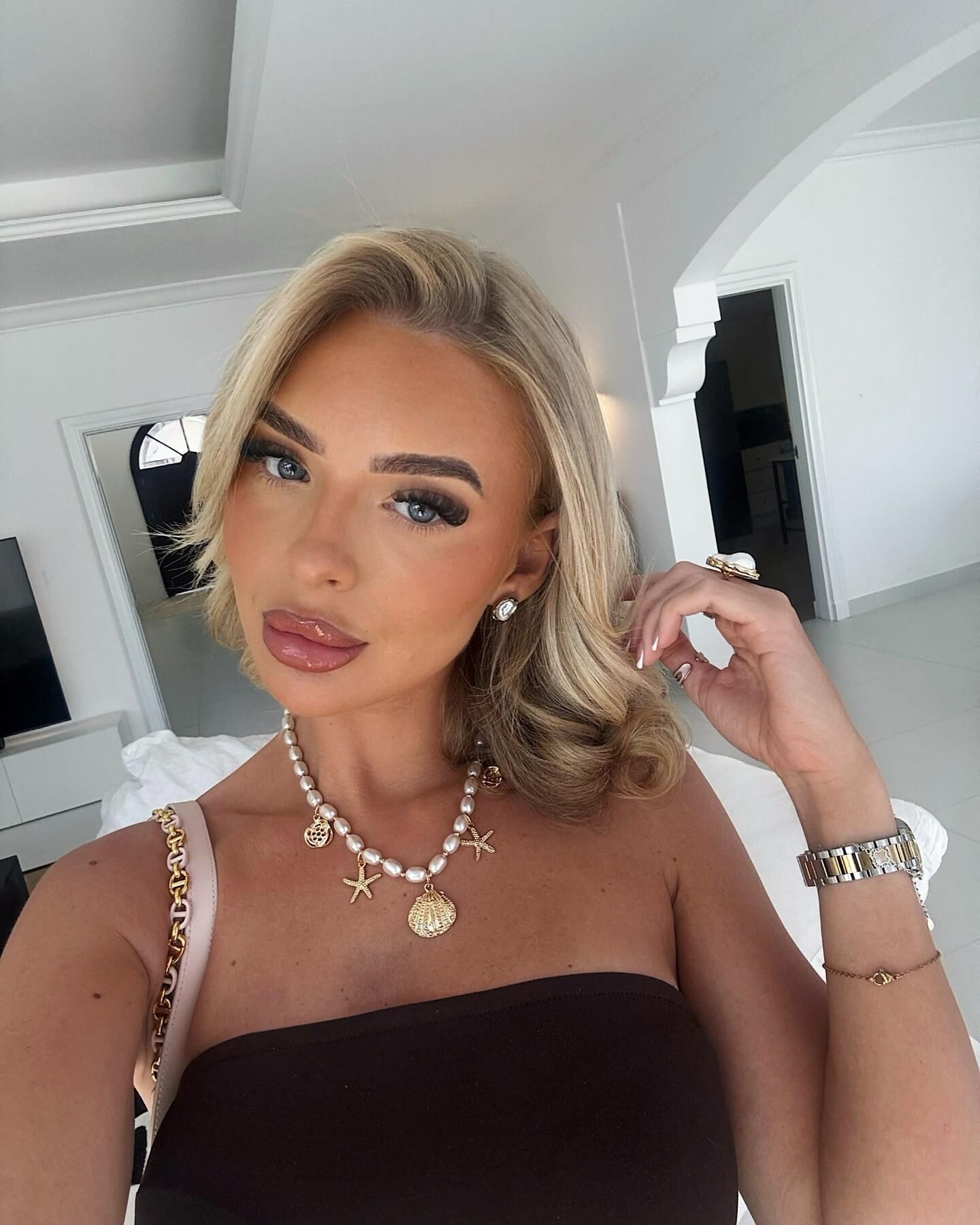Fuckable hypersexualized Chav Chavs
