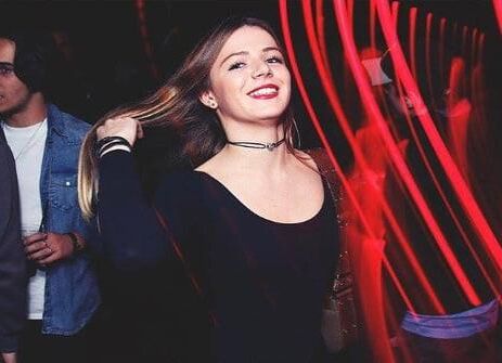 Skinny French Slut Petite Chienne Francaise Jeune Putte
