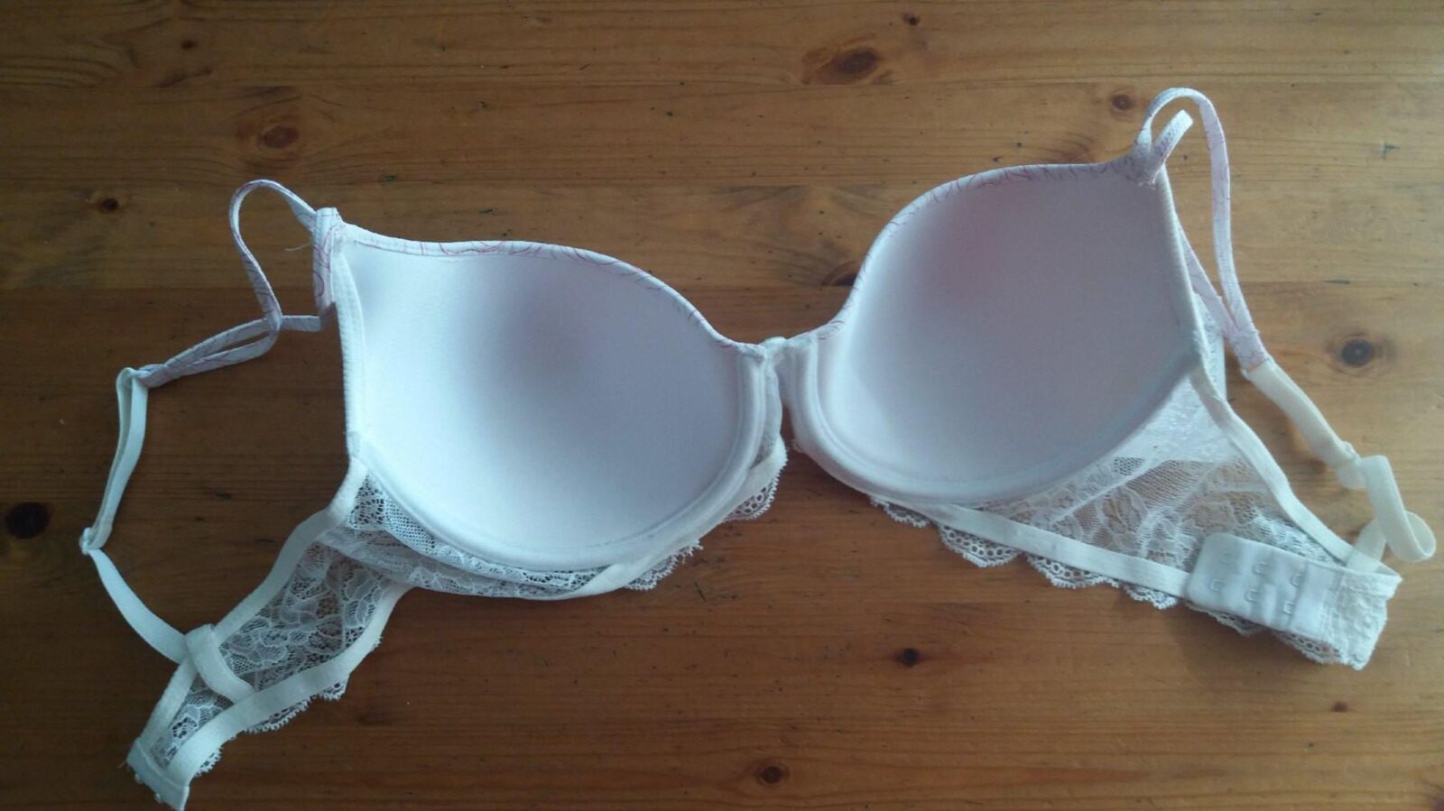   cum in my teen friend`s new white bra Afairs D
