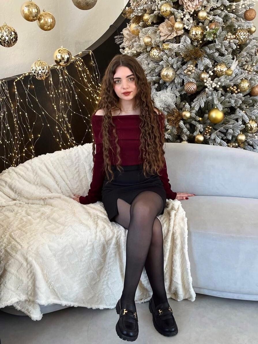 Non Nude Daughters Mixed 