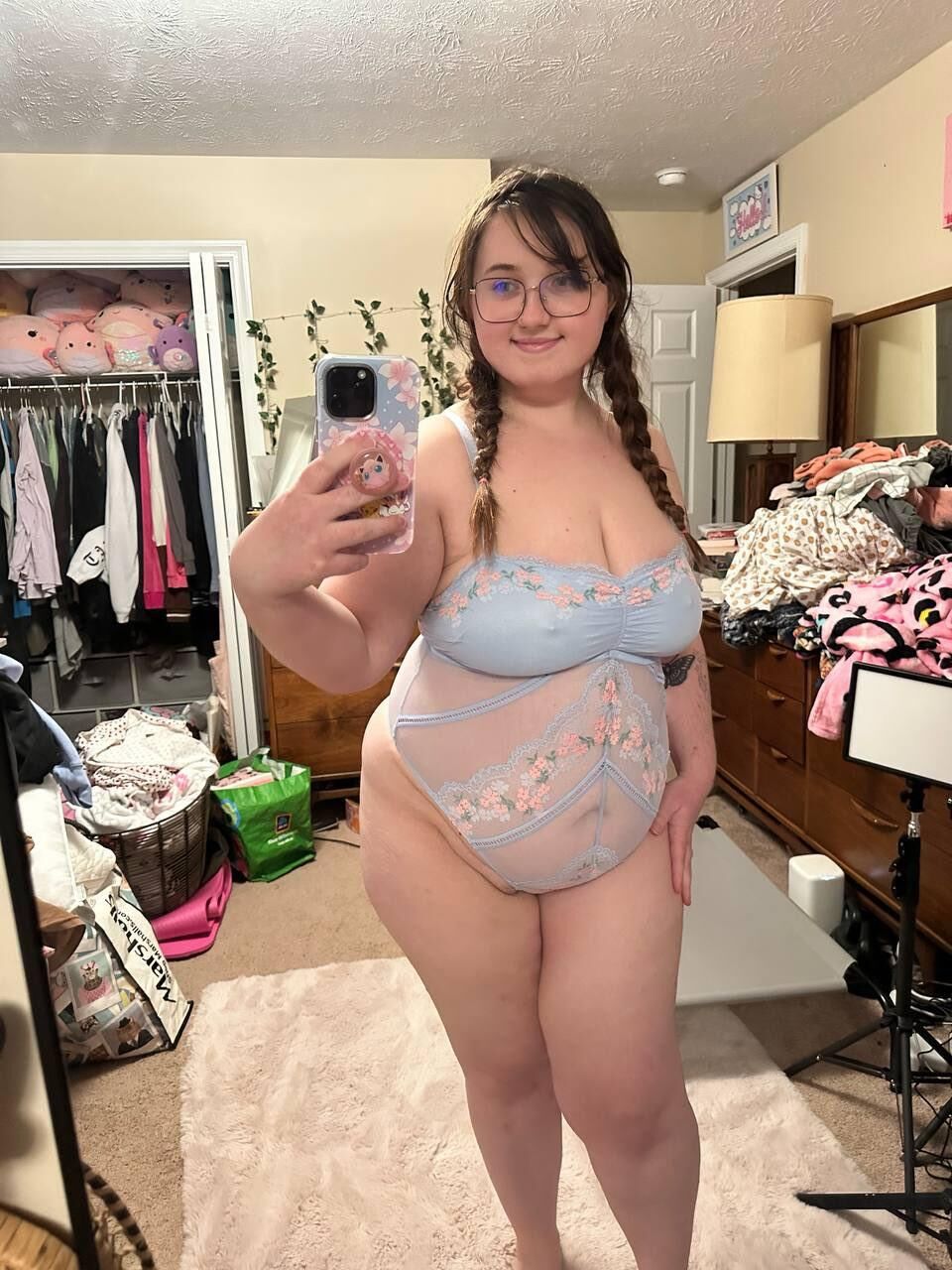Fae bbw teen smash ou passe?
