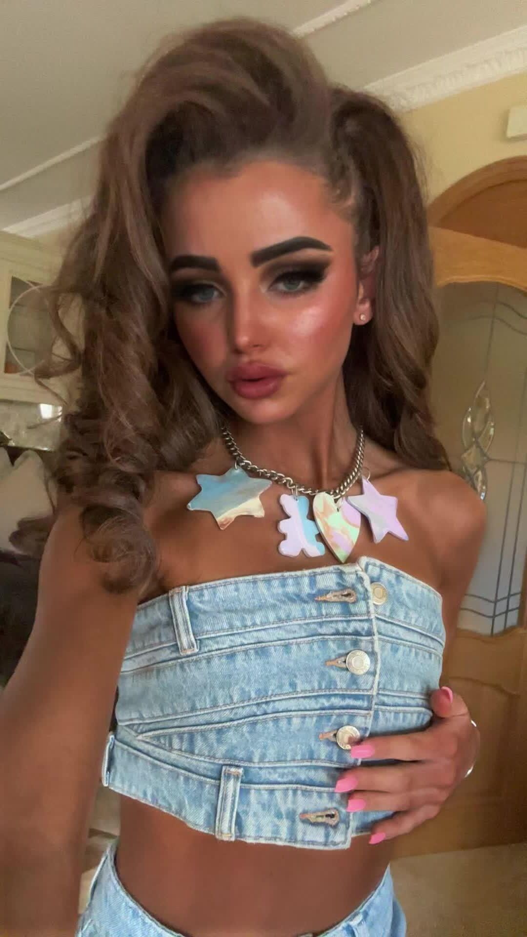 Fuckable hypersexualized Chav Chavs