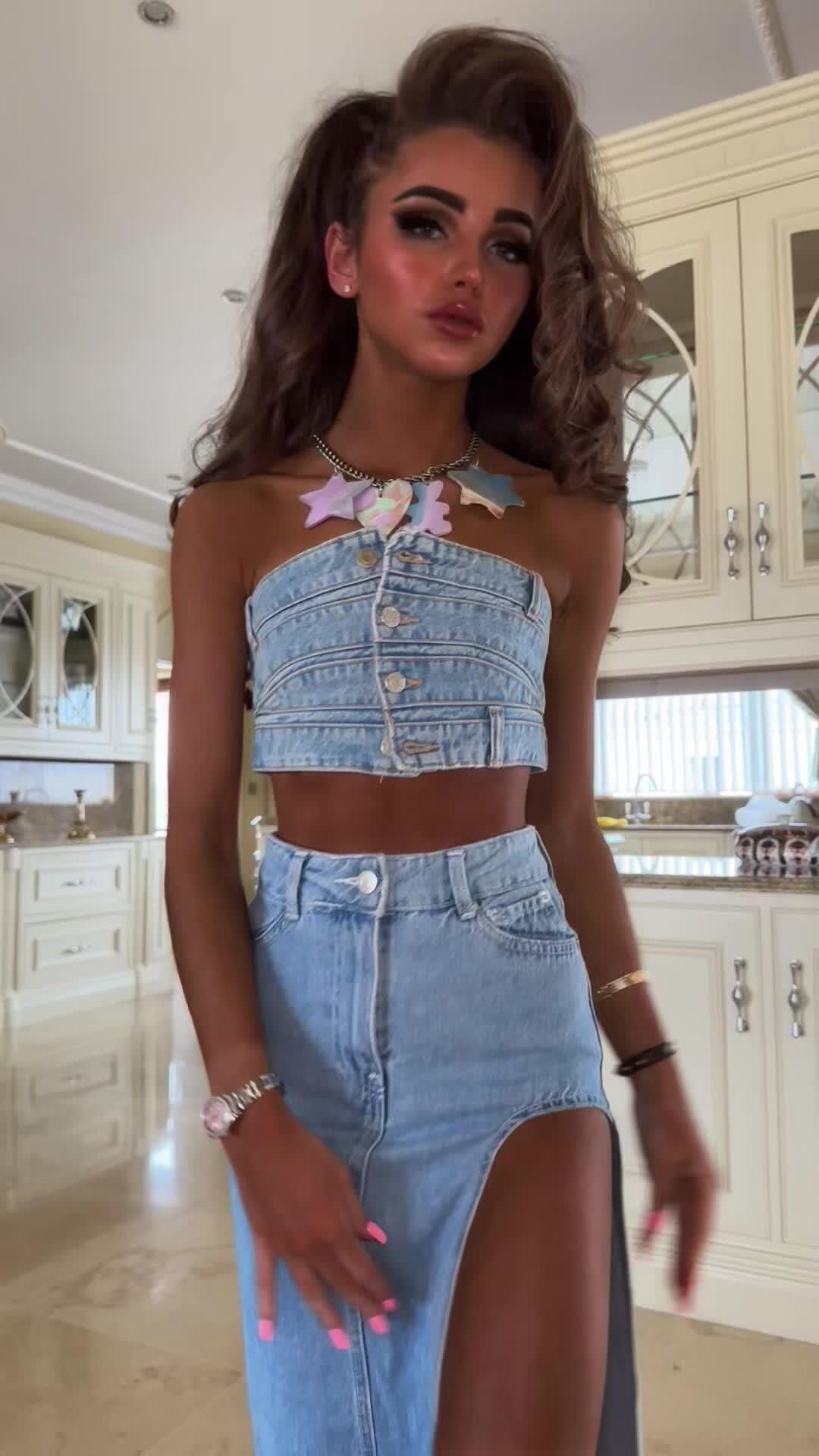 Fuckable hypersexualized Chav Chavs