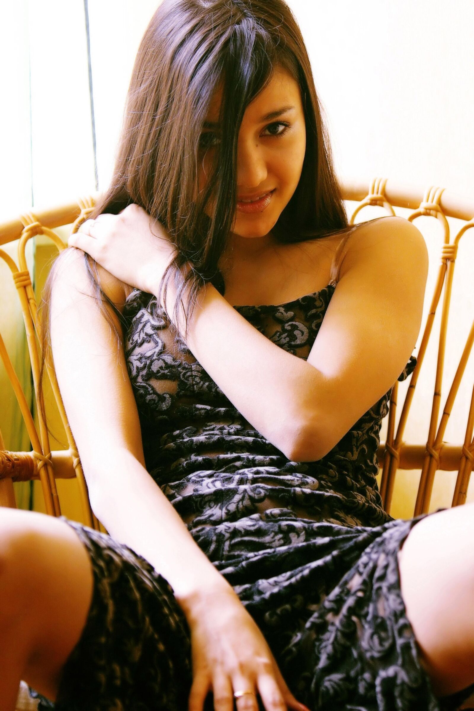 Kamilla / maria exotic Teen Likes Down Down