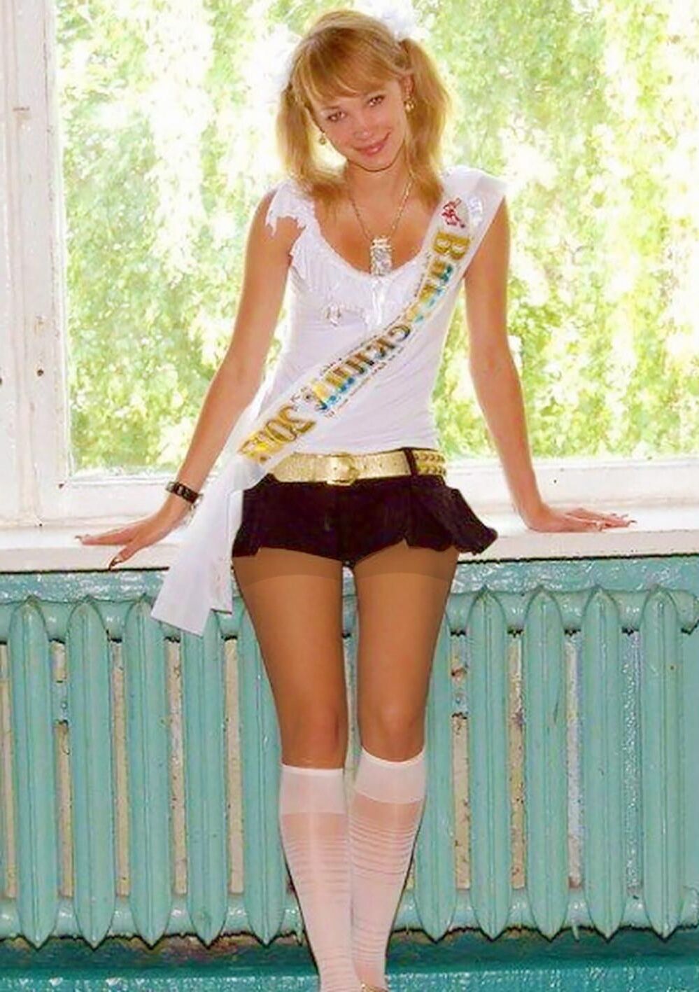 Jelenas русские школьницы в школьной руке