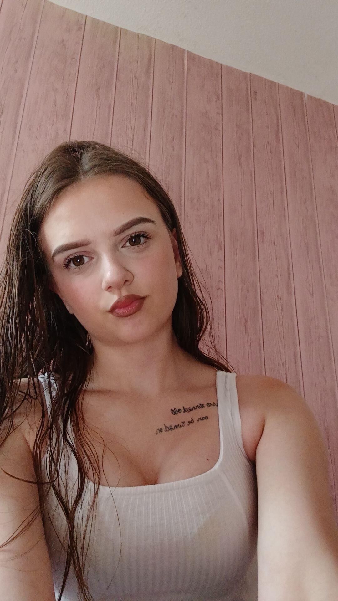 Adolescente vagabunda Millie
