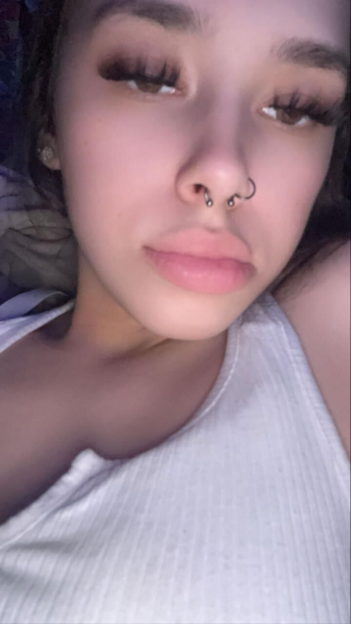 [NN] yo skinny slut Kayla is desperate for money