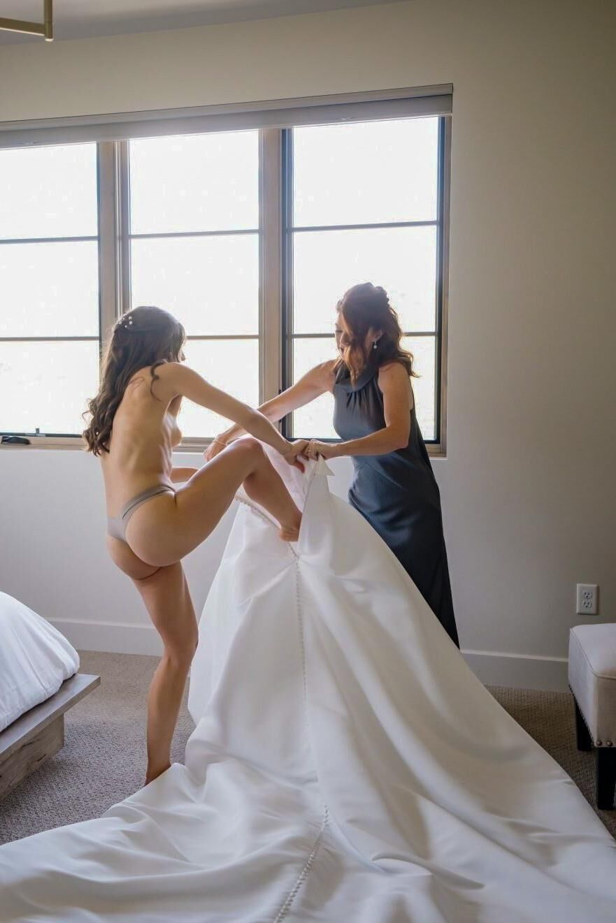 Novia caliente el día de la boda