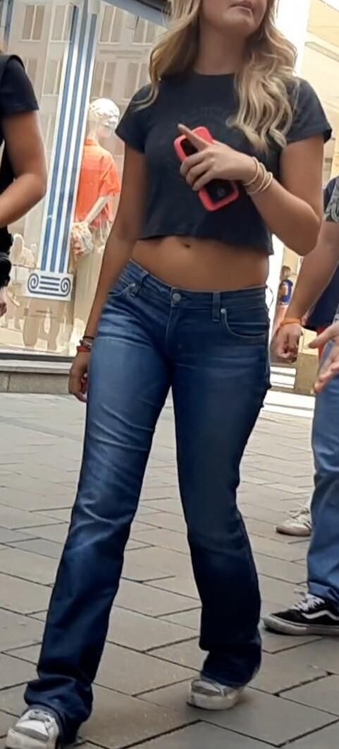 Streetgirls