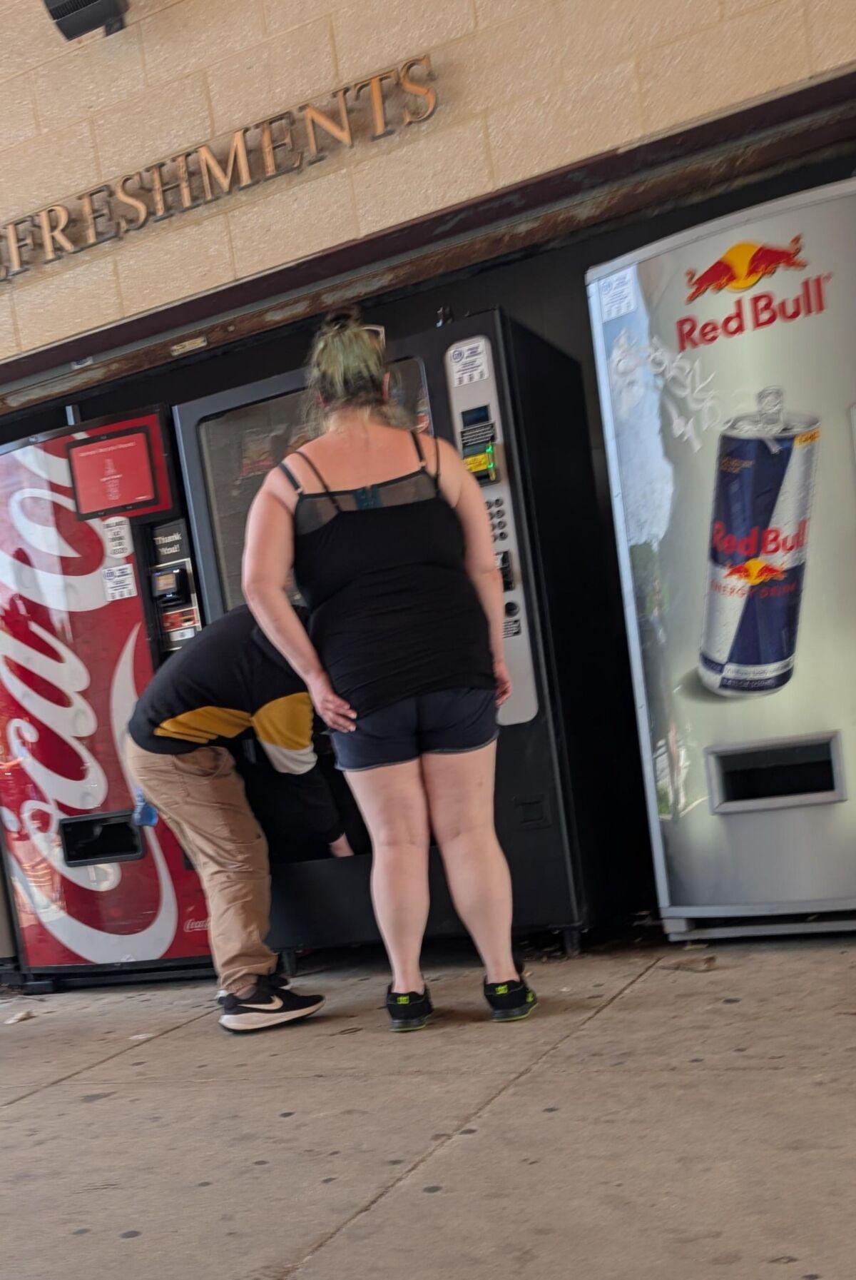 Road Voyeur