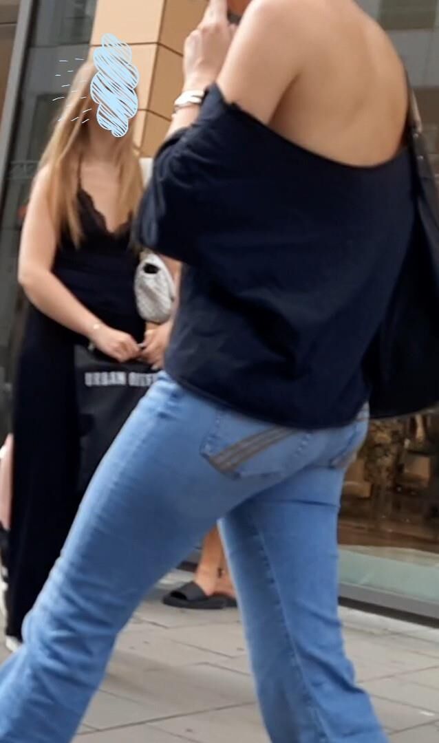 Streetgirls