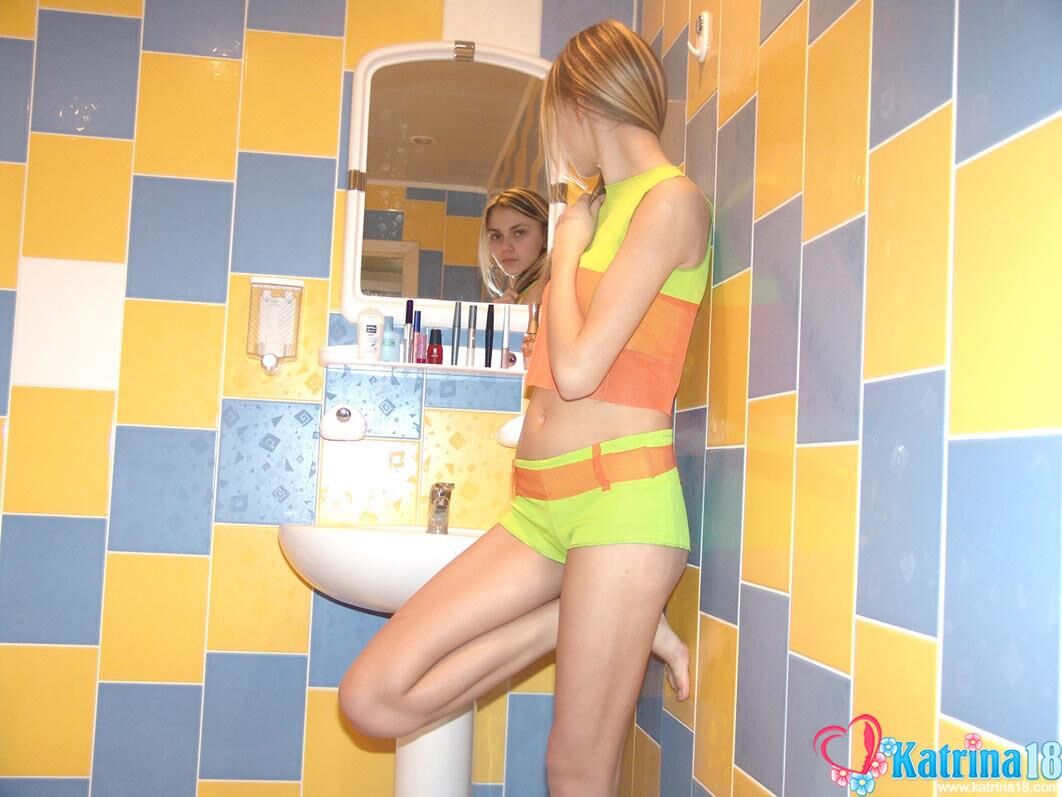 Katrina _ Toilette