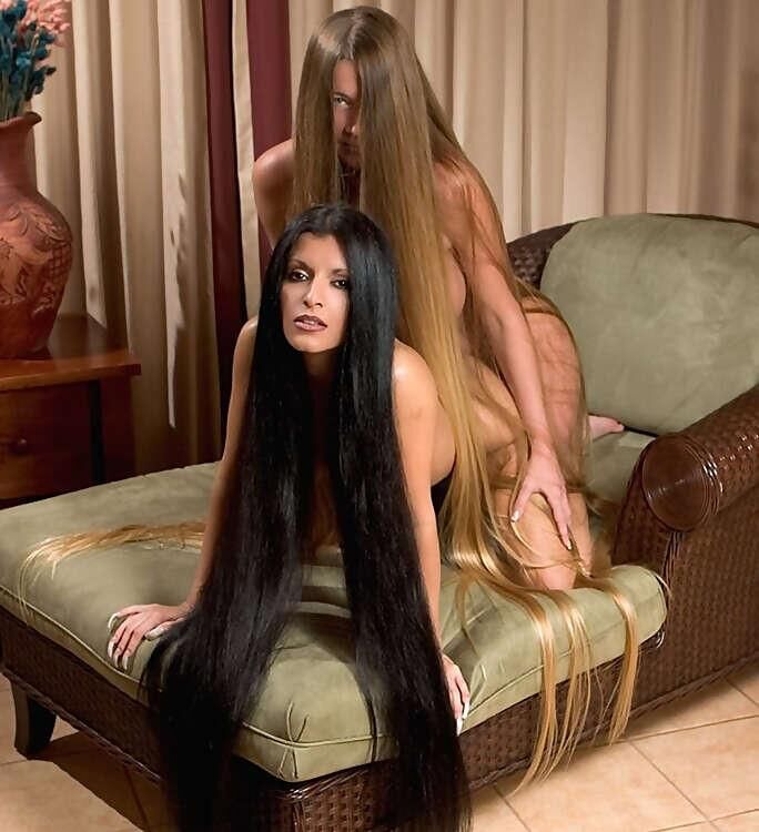 Venieras mujeres desnudas y de pelo largo y topless
