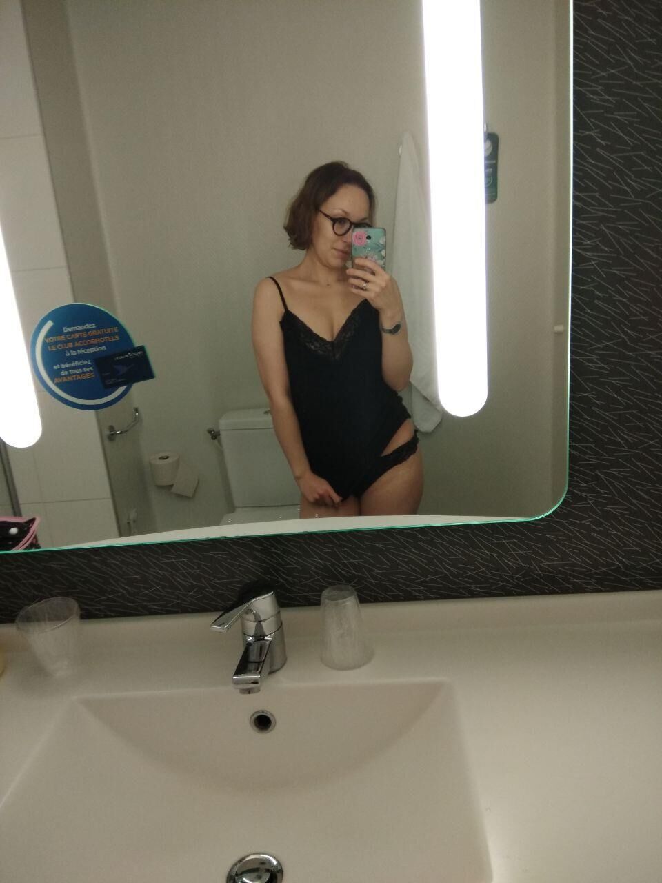 ロシアの痴女Evgeniya Bagdasaryanが暴露した