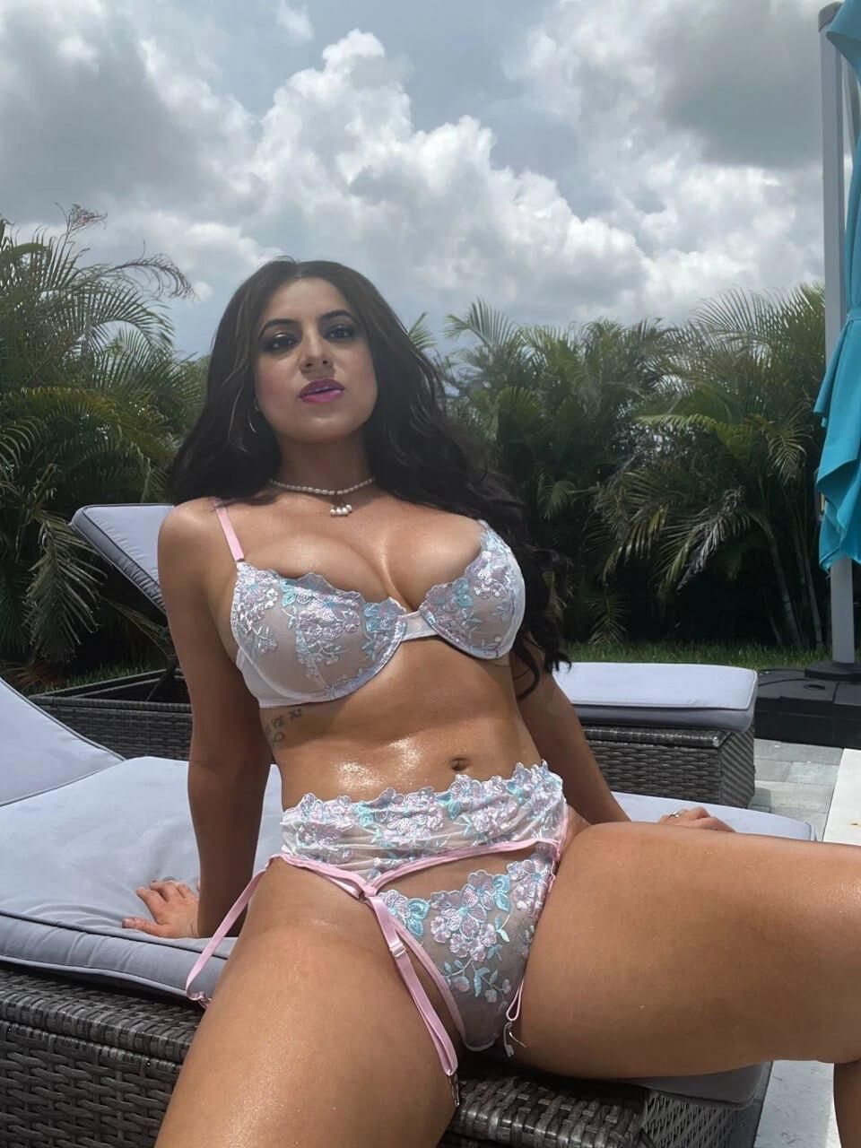 Desi sexy