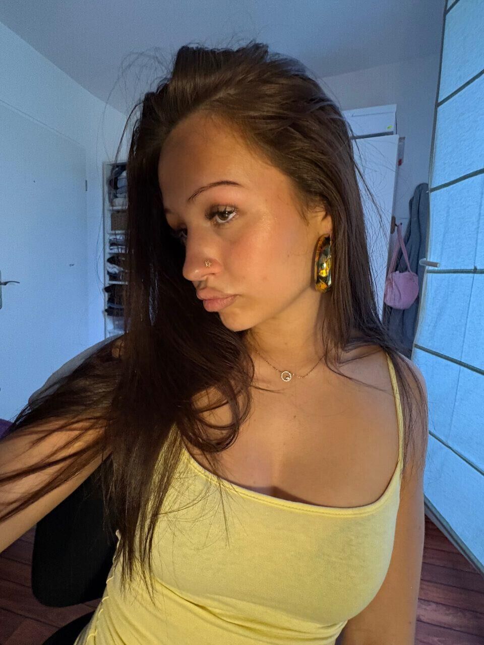 Heißer britischer Teen ()