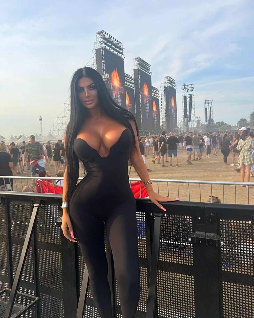 Jerk duro y explote tan rápido para la parte de la diosa Lena
