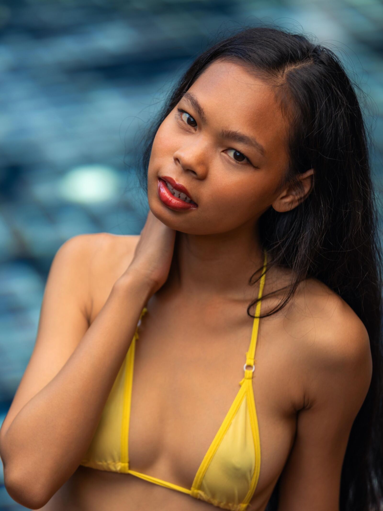 Bikini amarillo