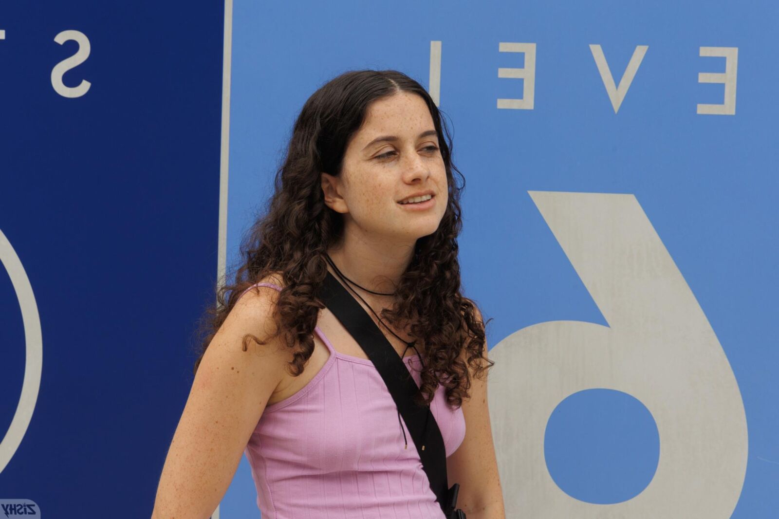Gabriella Noren Bullish en Spex