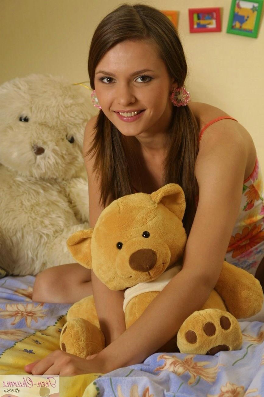 Teen Charms Andrea Images_