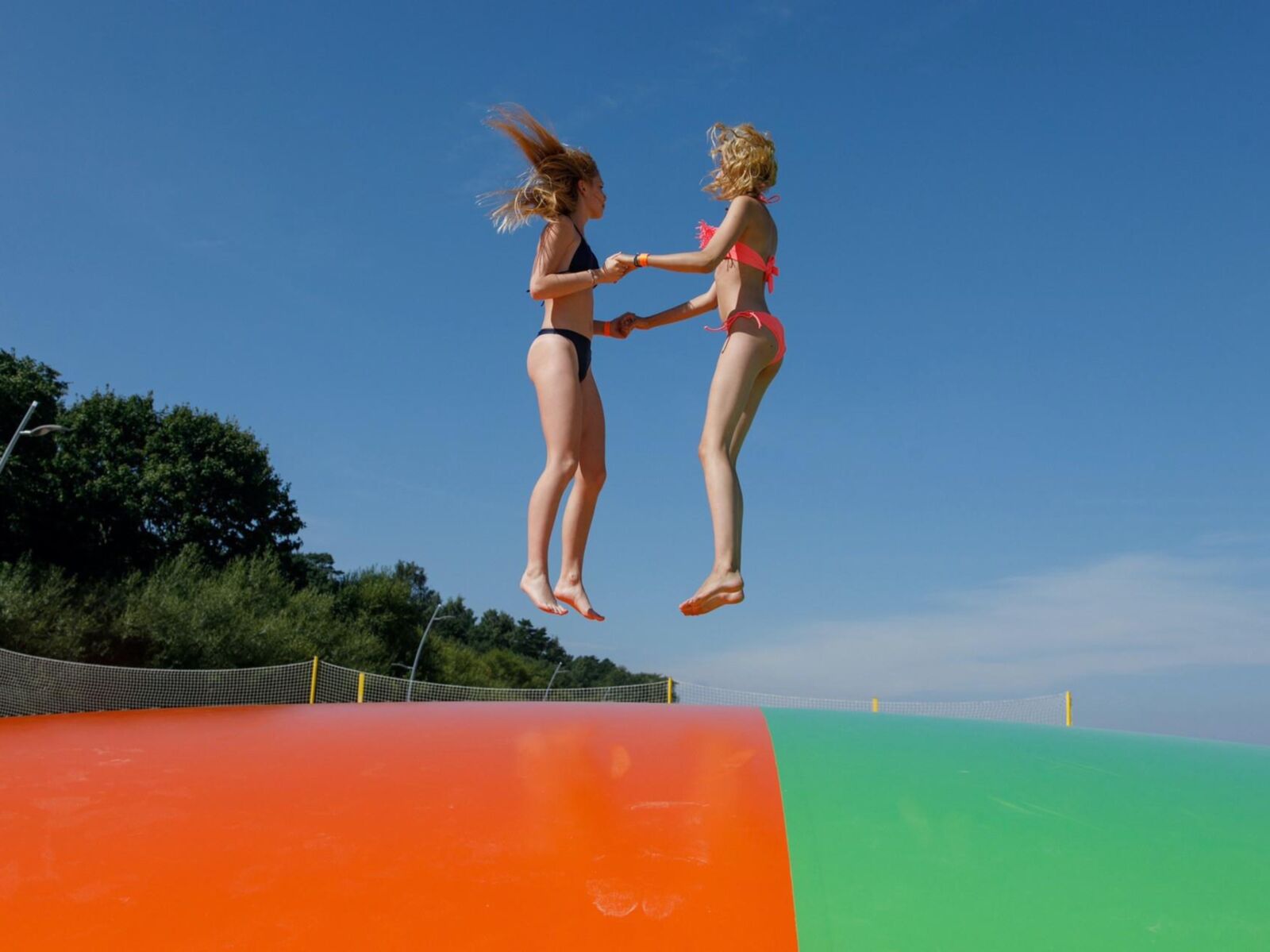 Rune e Bernie Sunny Bunnies em He Beach (NN)