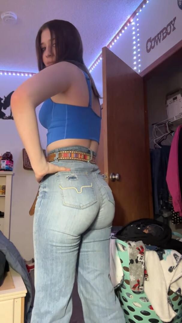 College Snowbunny Pawg para BBC: Shilynn
