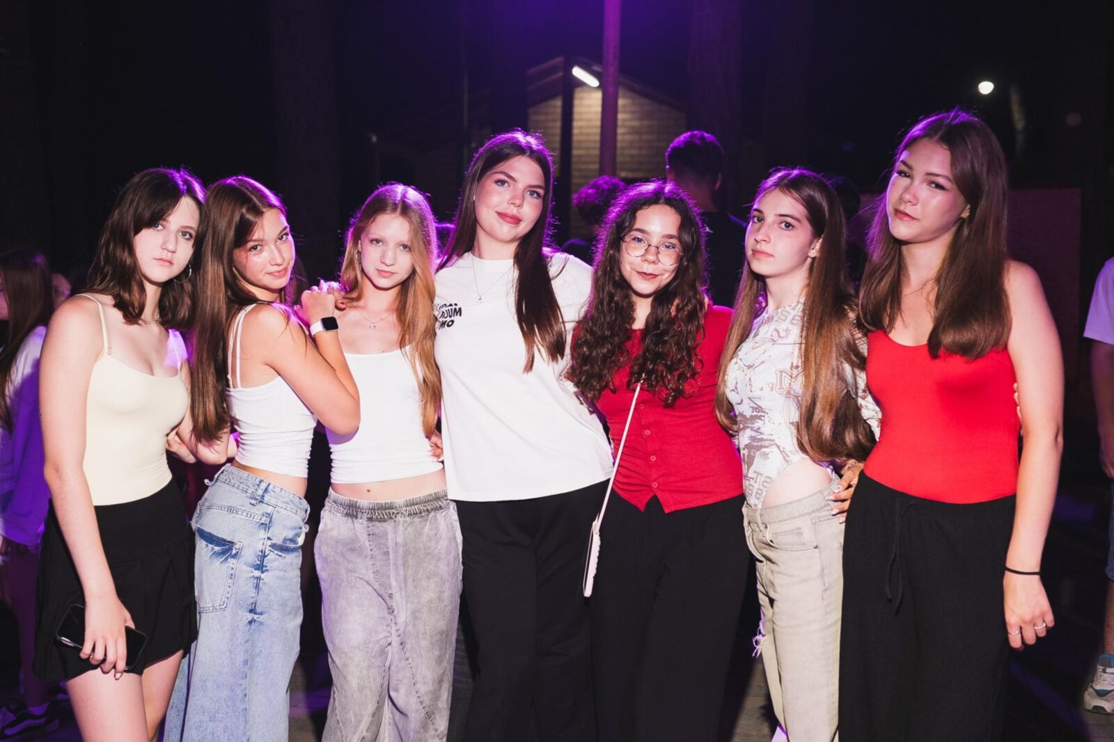 Hijas no desnudas mixtas