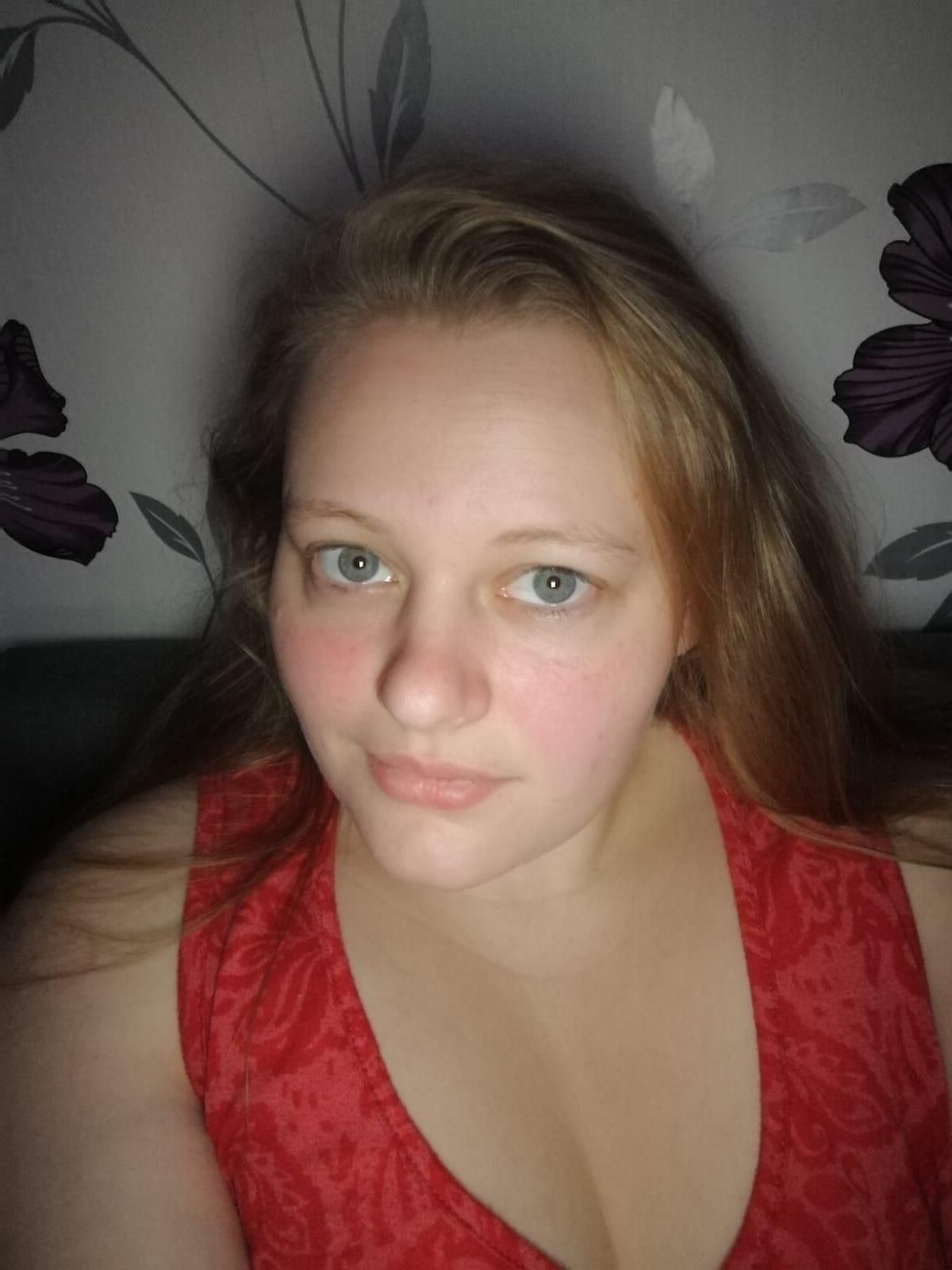Exponierte deutsche Teenager Katrin