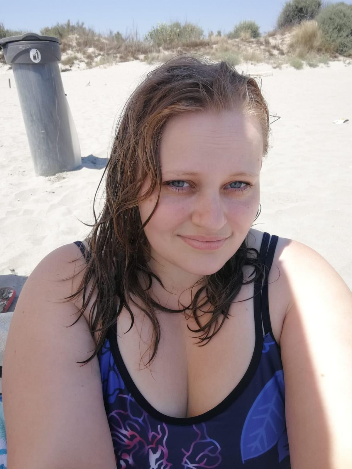 Exponierte deutsche Teenager Katrin