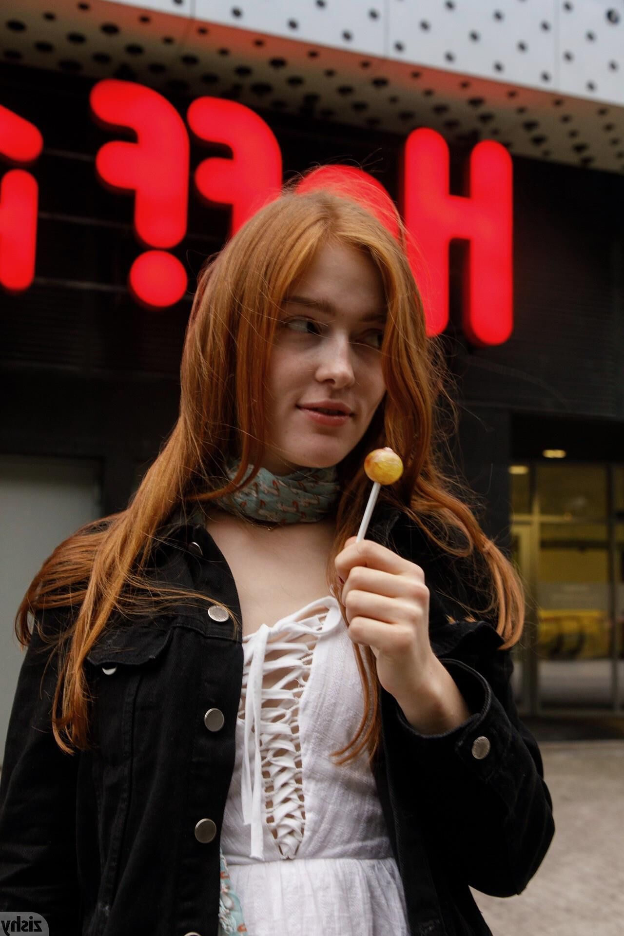 Zishy Jia Lissa der russische Zimt (NN)