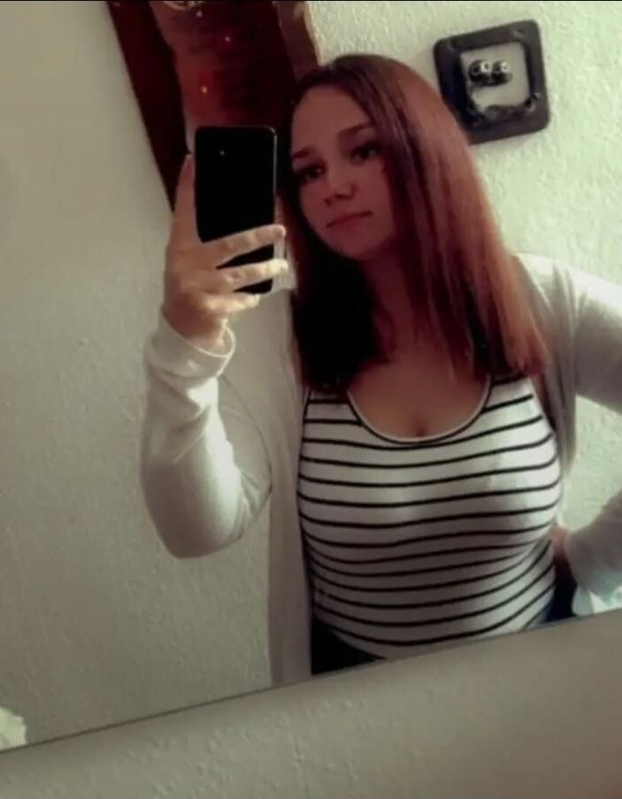 Welche dieser drei Schwester würdest du ficken und wie? 