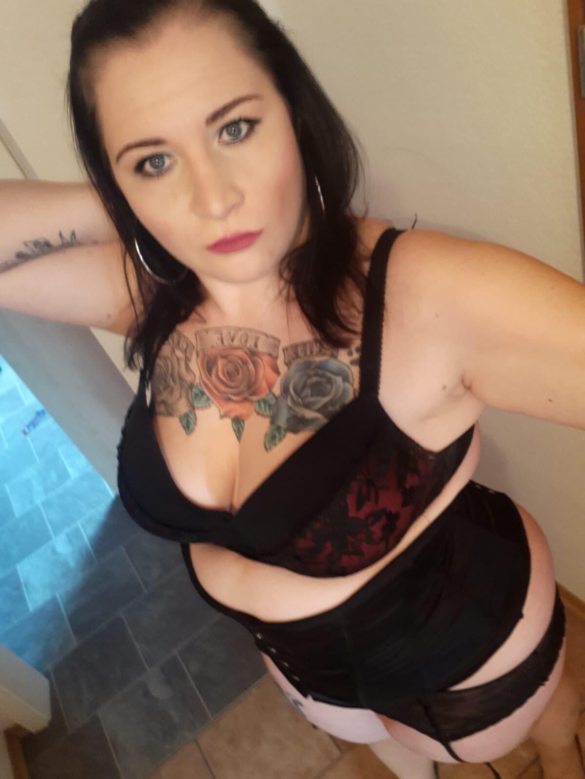 BBW German Tattoo Teen Ela from Freudenstadt Exposed