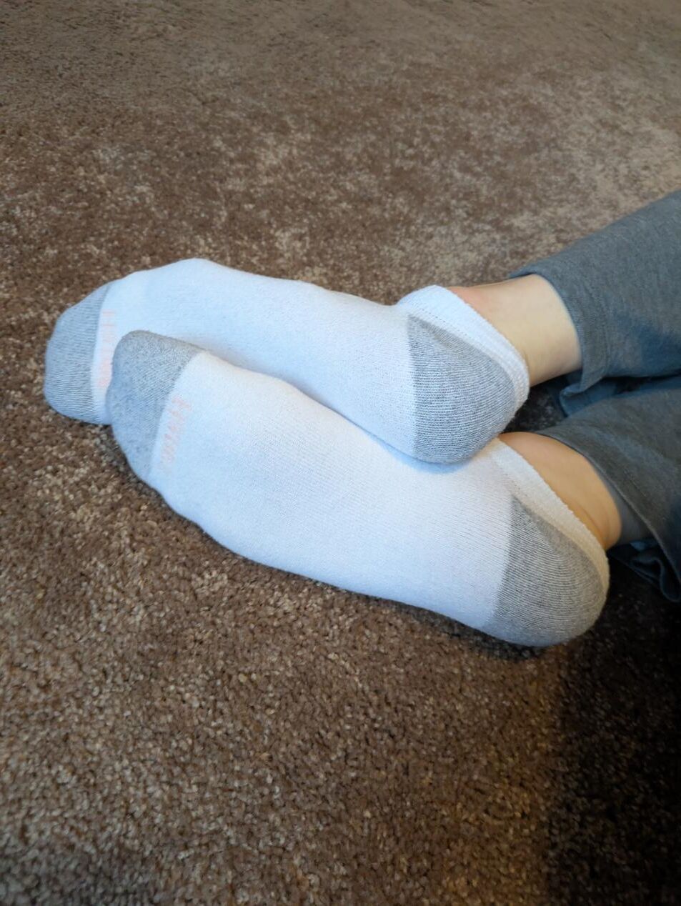 feet