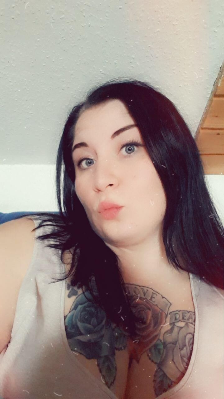 BBW German Tattoo Teen Ela from Freudenstadt Exposed