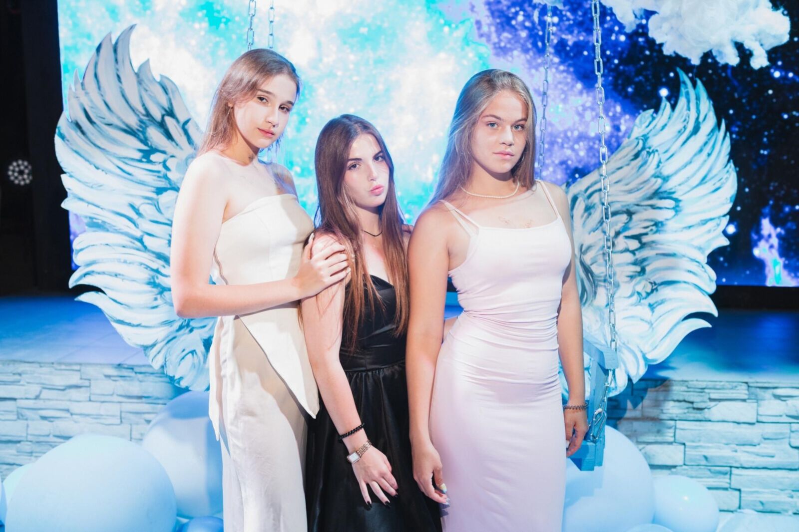 Non Nude Daughters Mixed