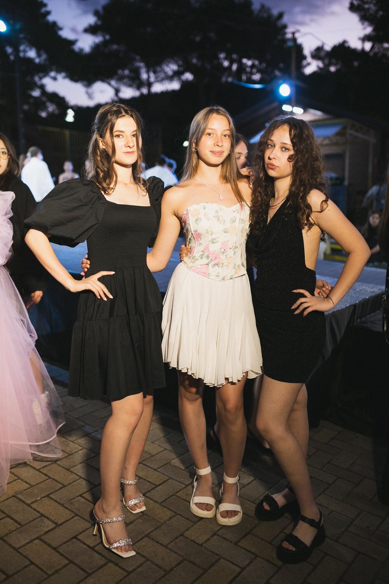 Non Nude Daughters Mixed 