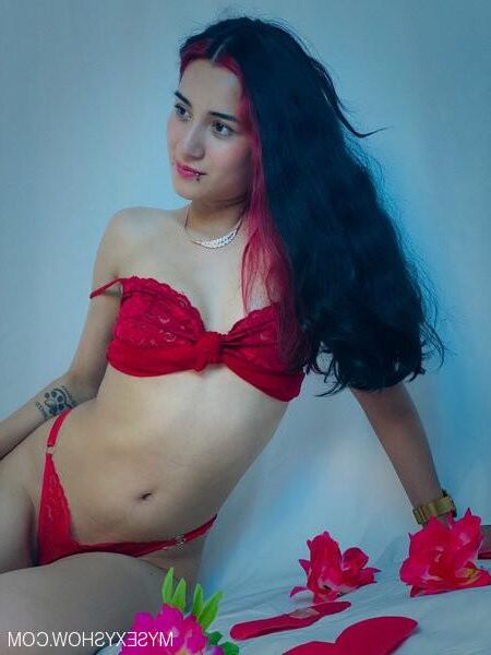 Abbieconorss at MySexyShow.com