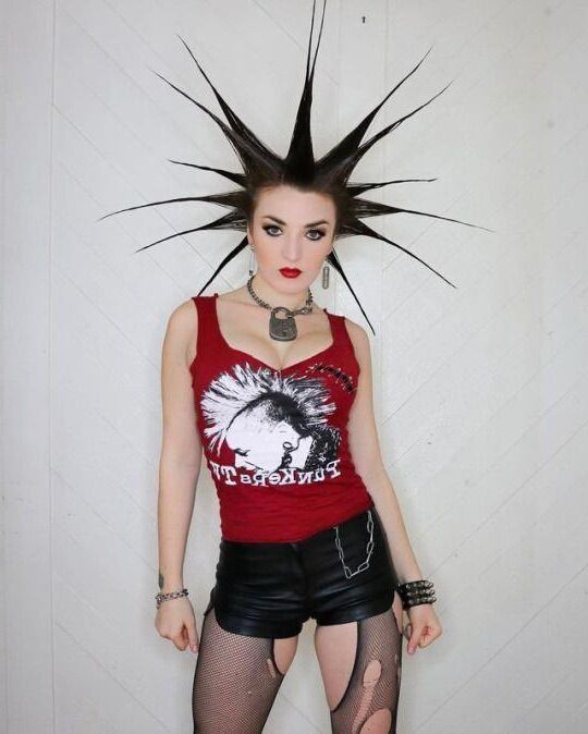 sexy punk teen with sexy legs