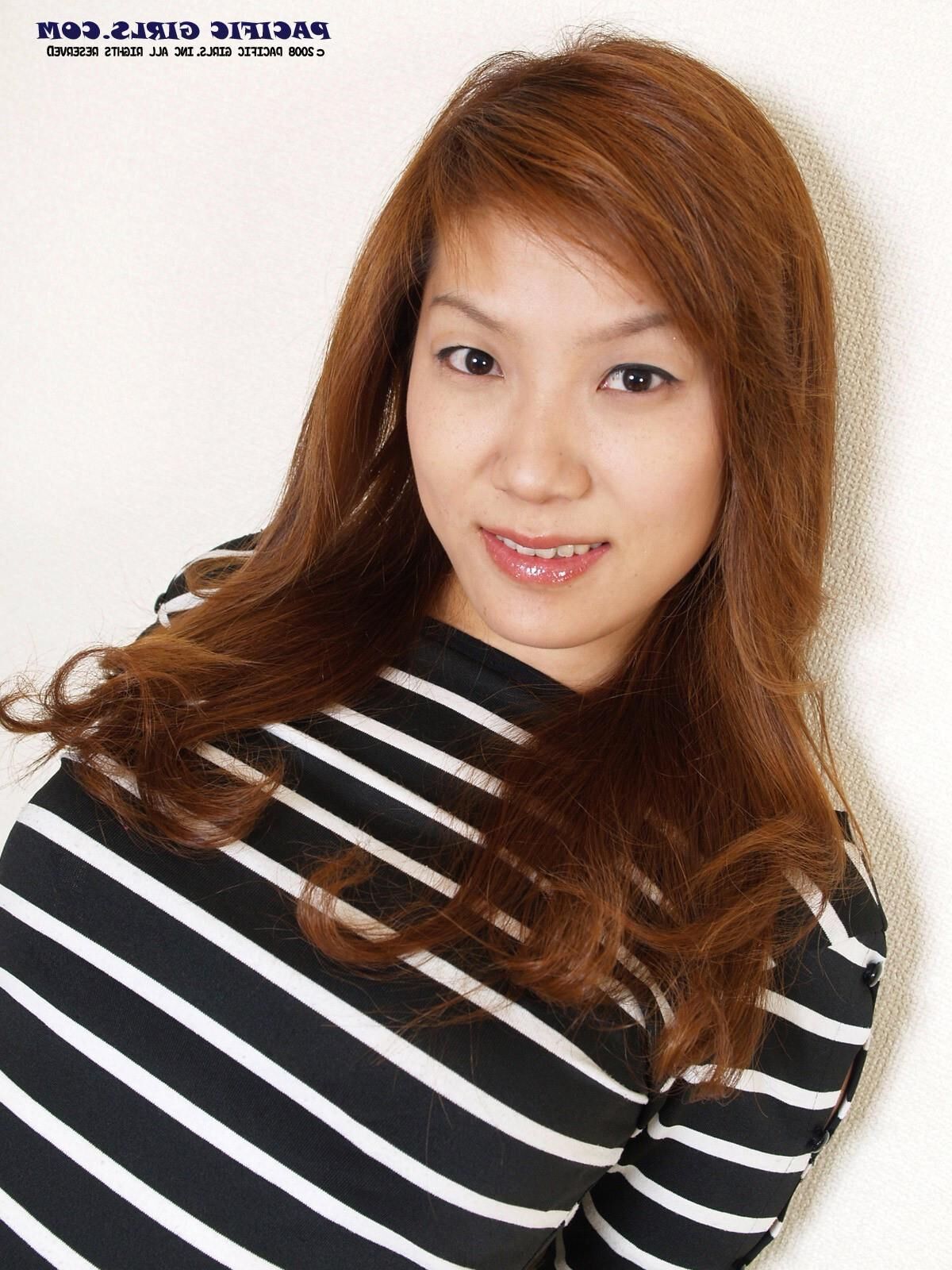 PacificGirls KAEDE White boys like my pussy