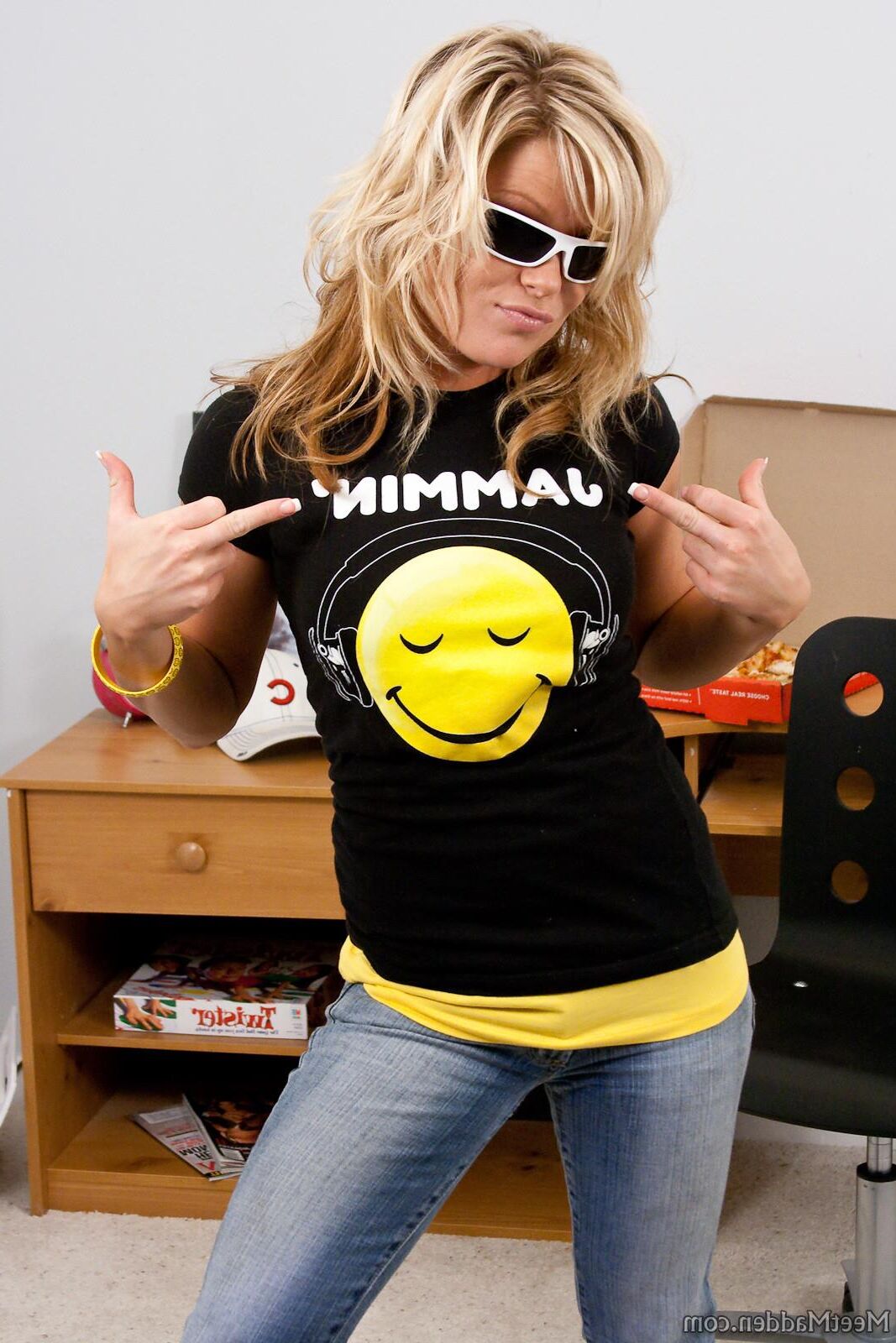 Meetmadden madden jasmin's tee