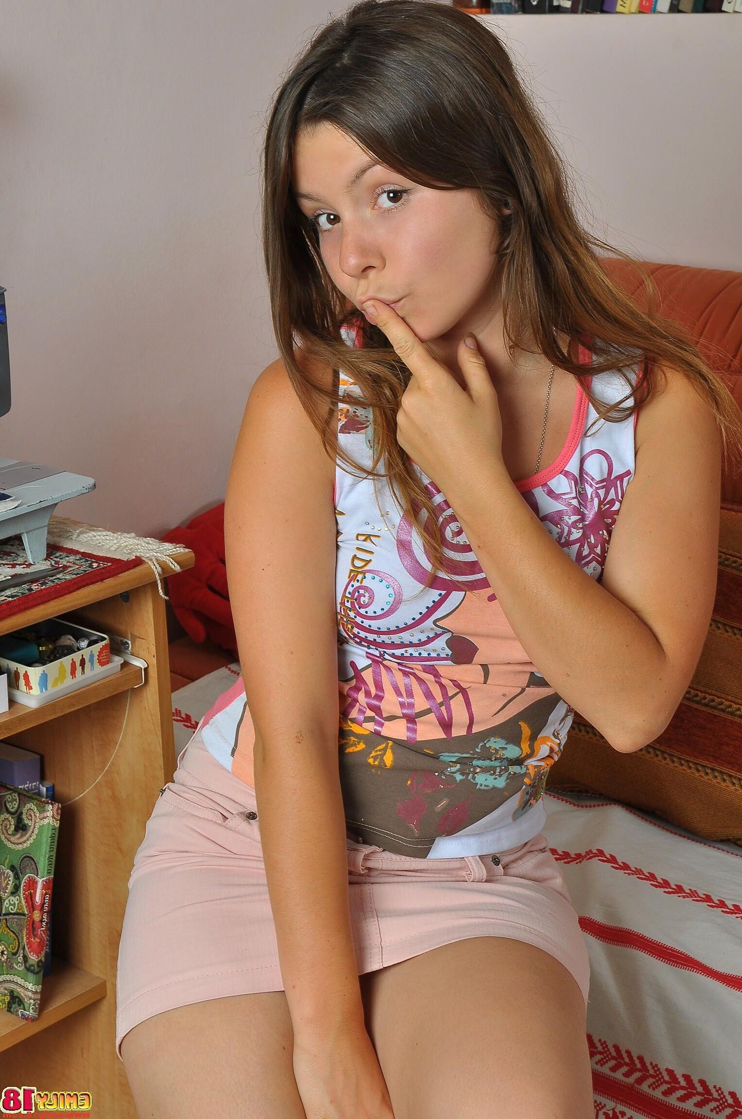 Emily Emily costureira