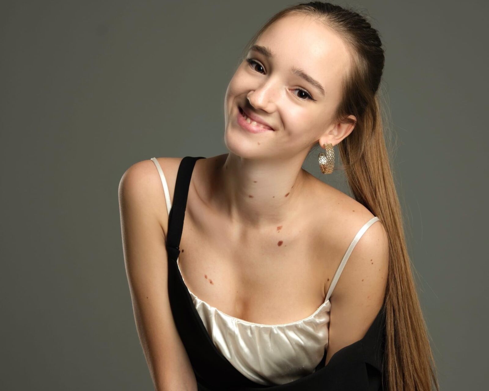 Non Nude Daughters Mixed 