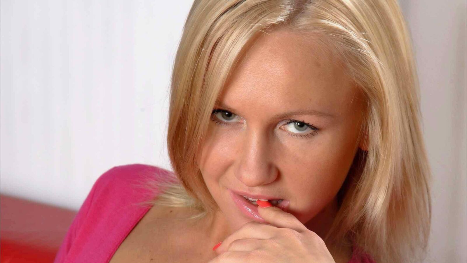  Eye Candy Requires regular servicing