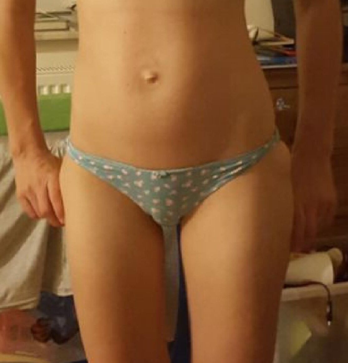 Skinny Polish Maja pregnant and in blue undies cameltoe queen