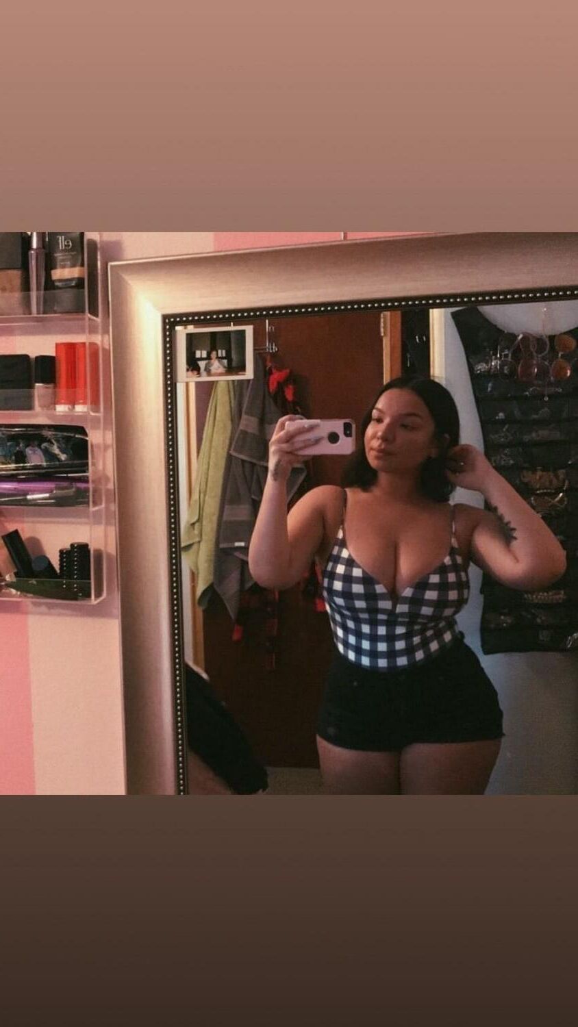 Amateur teen leaks in BIO