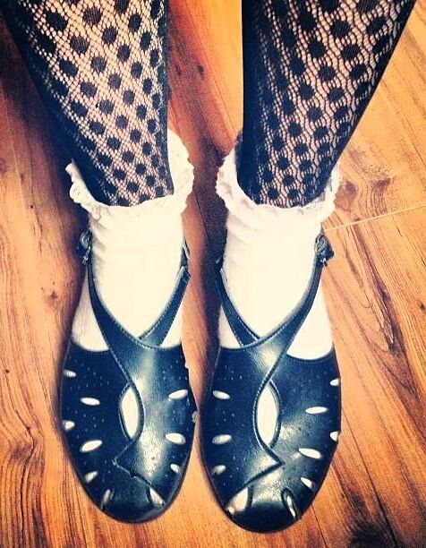 Planos, zapatos, tacones, sandalias, calcetines,
